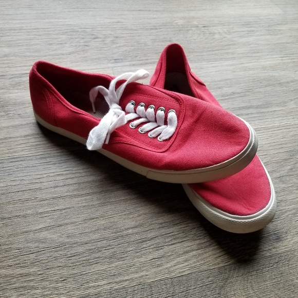 Mossimo Red Laced "Keds" - Picture 1 of 4